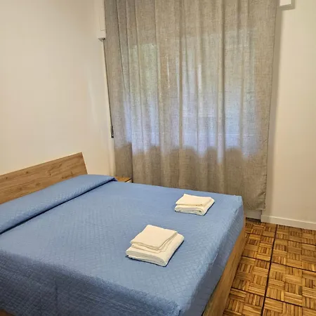 Apartamento Sole E Mare 4 *